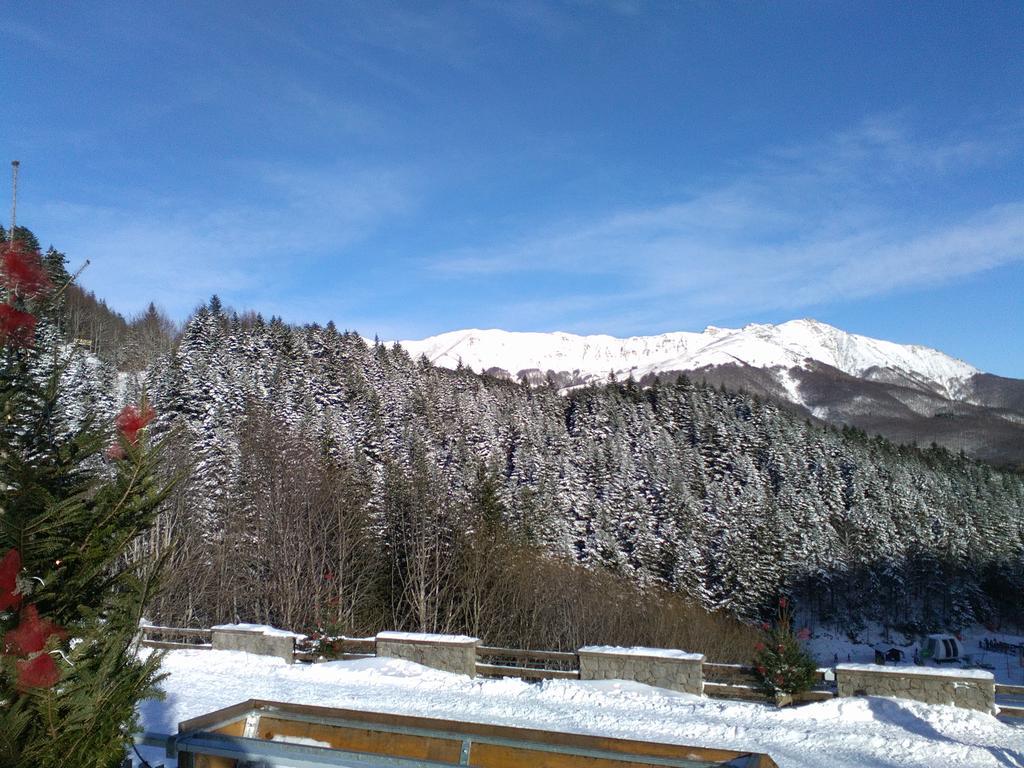 Affittacamere Ciuti Cutigliano Exteriör bild